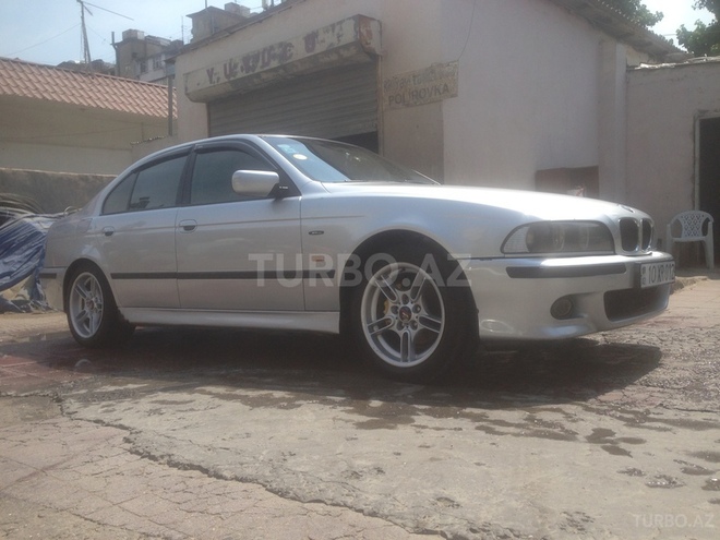 BMW 528 1996, 230,000 km - 2.8 l - Bakı