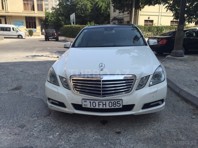 Mercedes E 300 2010, 98,000 km - 3.0 l - Bakı