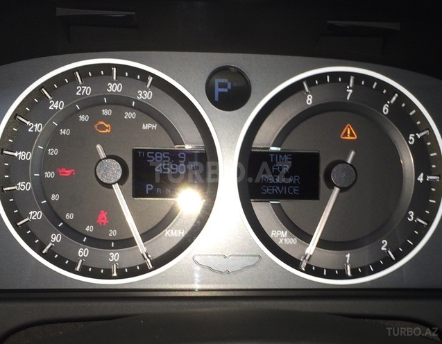 Aston Martin  2012, 4,590 km - 6.0 л - Bakı