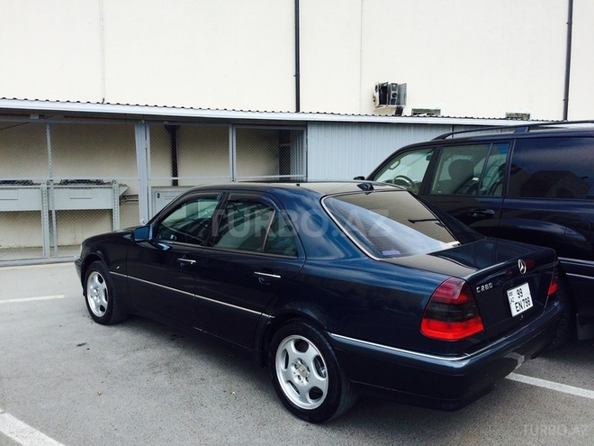 Mercedes C 280 1997, 170,000 km - 2.8 л - Bakı