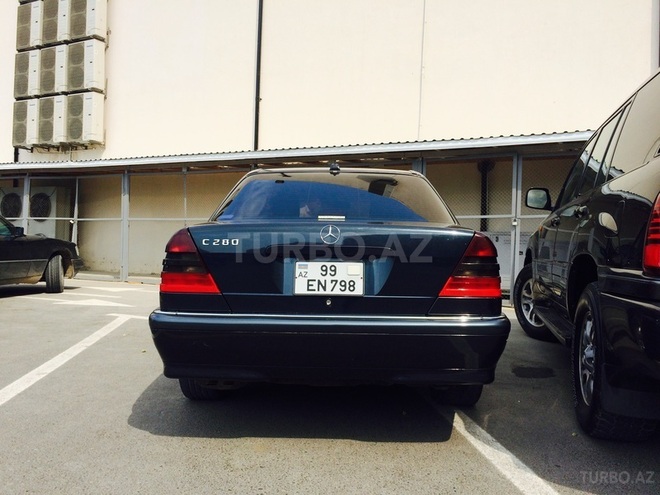 Mercedes C 280 1997, 170,000 km - 2.8 л - Bakı