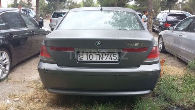 BMW 745 2002, 252,500 km - 4.4 l - Bakı
