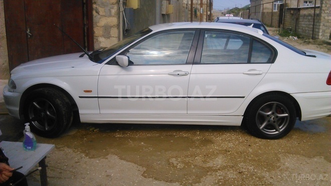 BMW 318 1998, 260,000 km - 1.9 l - Bakı