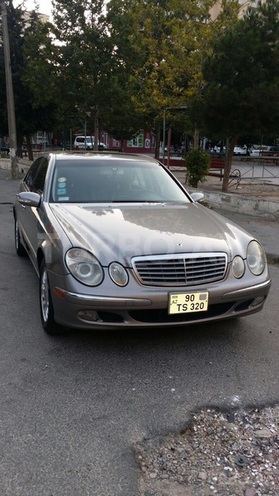Mercedes E 320 2002, 300,000 km - 3.2 l - Bakı