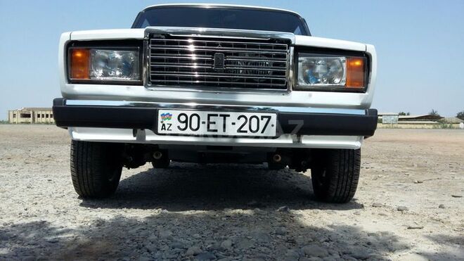 LADA (VAZ) 2107 2009, 83,000 km - 1.6 л - Bakı