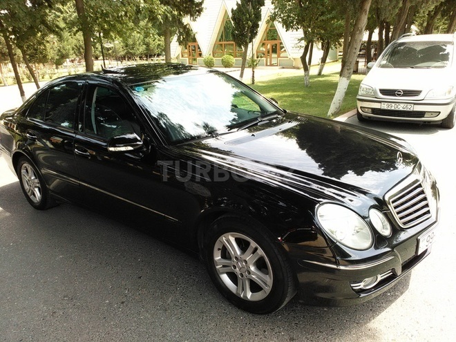 Mercedes E 220 2007, 139,500 km - 2.2 л - Bakı