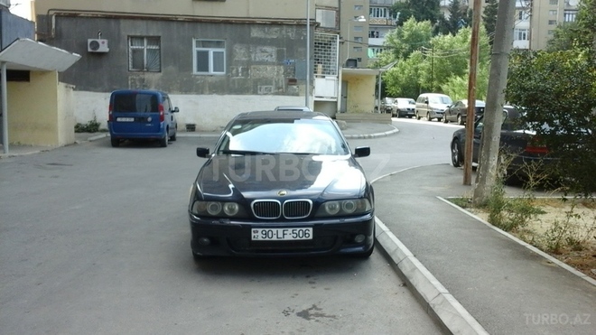 BMW 523 1997, 352,000 km - 2.5 l - Bakı