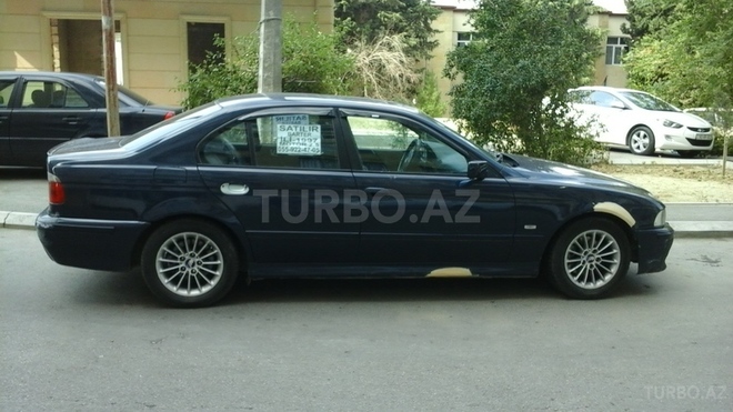 BMW 523 1997, 352,000 km - 2.5 l - Bakı