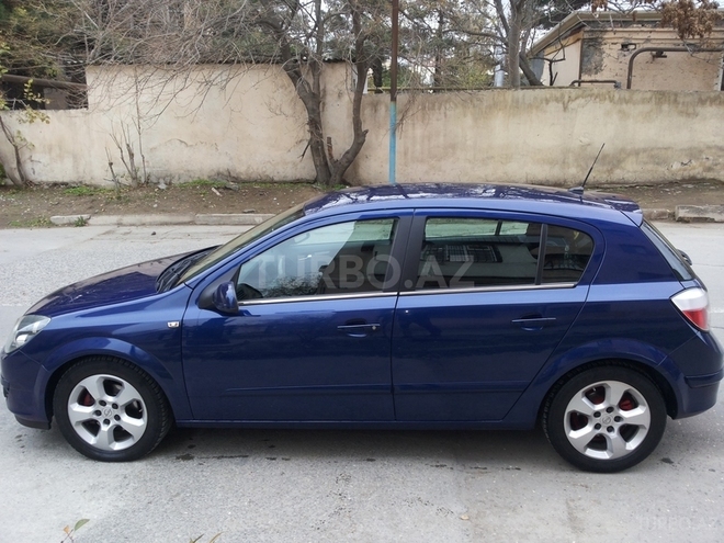 Opel Astra 2005, 220,000 km - 1.8 л - Bakı