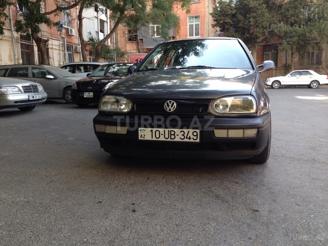 Volkswagen Golf 1994, 270,000 km - 1.6 л - Bakı