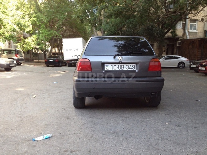 Volkswagen Golf 1994, 270,000 km - 1.6 л - Bakı