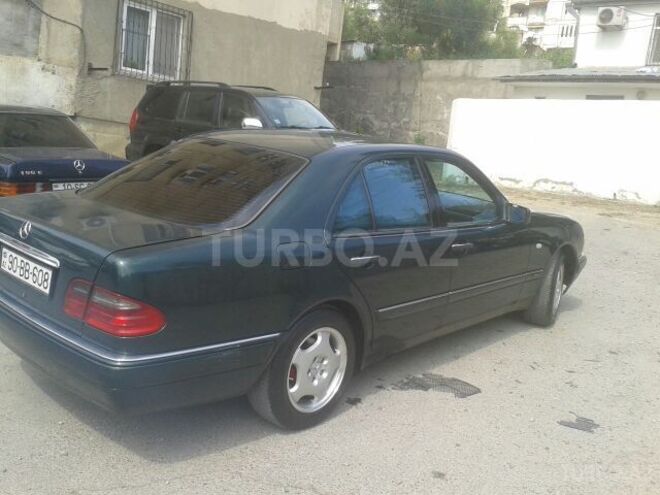 Mercedes E 240 1998, 250,000 km - 2.4 л - Bakı