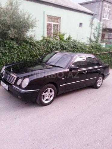 Mercedes E 230 1997, 200,500 km - 2.3 l - Bakı