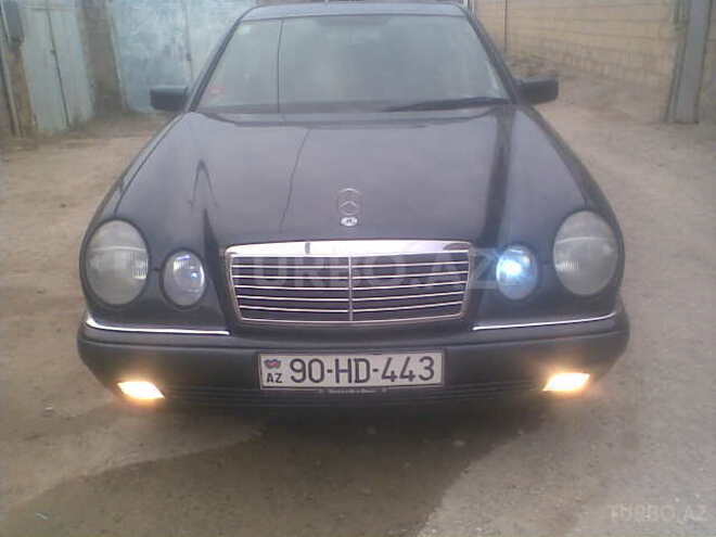 Mercedes E 230 1996, 320,000 km - 2.3 л - Bakı
