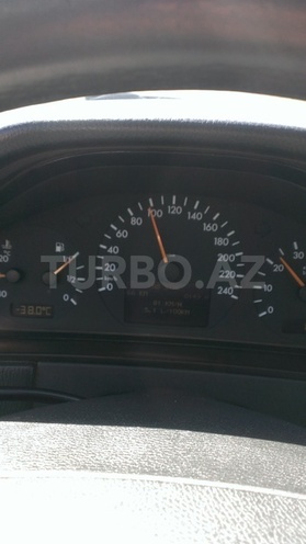 Mercedes E 200 2000, 195,204 km - 2.0 l - Bakı