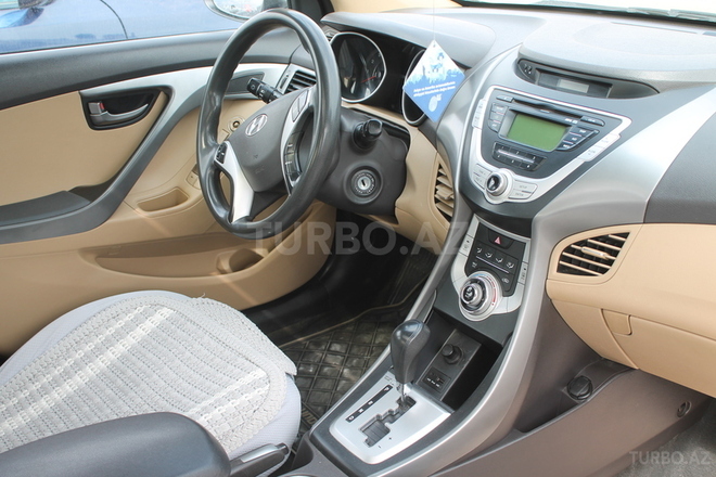 Hyundai Elantra 2012, 80,000 km - 1.6 l - Bakı