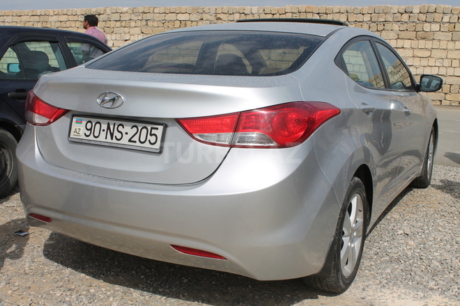 Hyundai Elantra 2012, 80,000 km - 1.6 l - Bakı