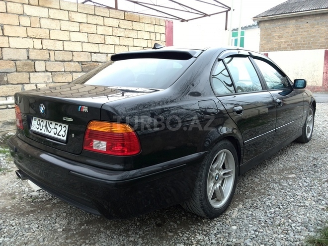 BMW 530 2002, 272,000 km - 3.0 l - Bakı