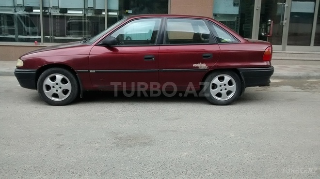 Opel Astra 1995, 485,000 km - 1.6 l - Bakı