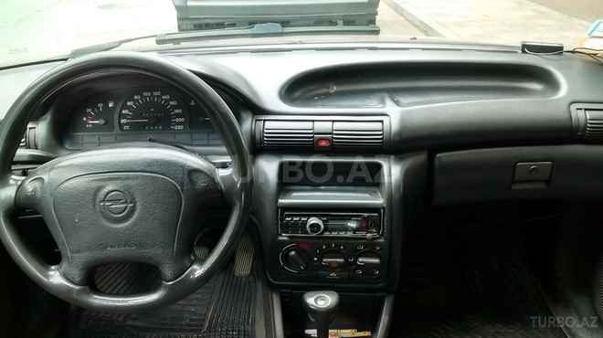 Opel Astra 1995, 485,000 km - 1.6 l - Bakı