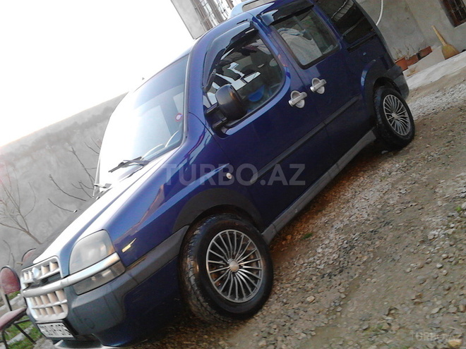 Fiat Doblo 2003, 246,600 km - 1.9 л - Bakı