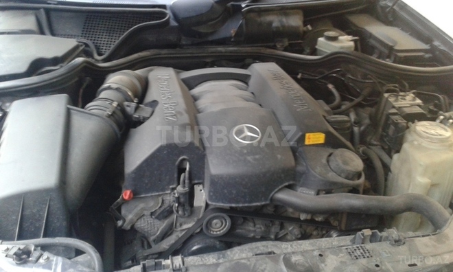Mercedes E 240 1999, 252,000 km - 2.4 l - Bakı