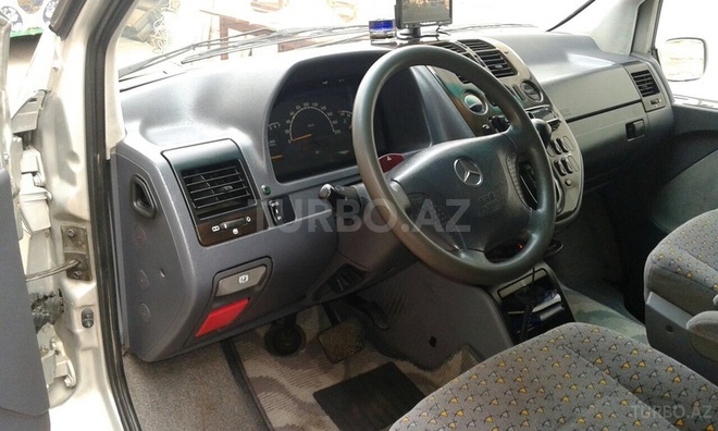 Mercedes Vito 2000, 150,000 km - 2.3 l - Bakı