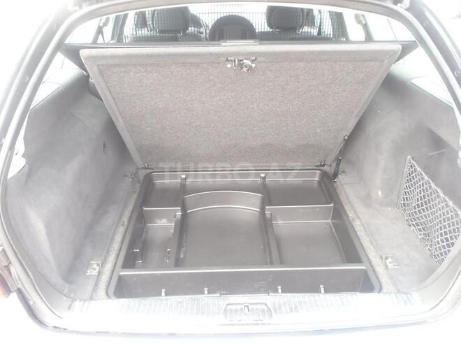 Mercedes E 220 2006, 180,000 km - 2.2 л - Bakı