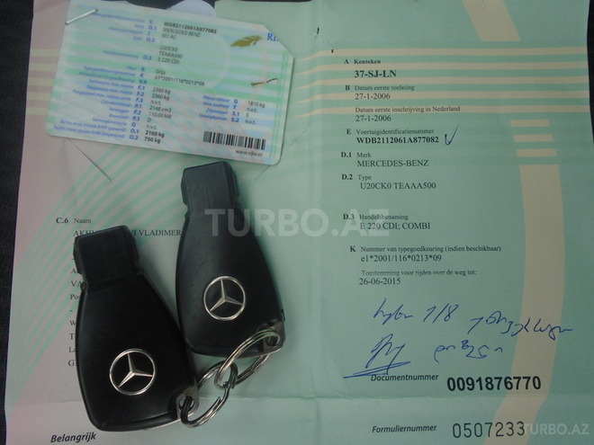 Mercedes E 220 2006, 180,000 km - 2.2 л - Bakı