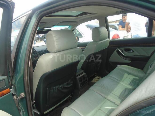 BMW 528 2000, 190,000 km - 2.8 l - Bakı