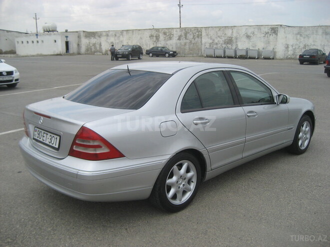 Mercedes C 240 2000, 263,000 km - 2.6 l - Bakı