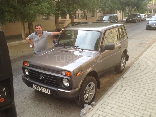 LADA (VAZ) Niva 2015, 1,200 km - 1.6 л - Bakı