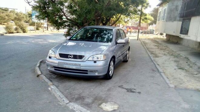 Opel Astra 2002, 135,000 km - 1.8 л - Bakı