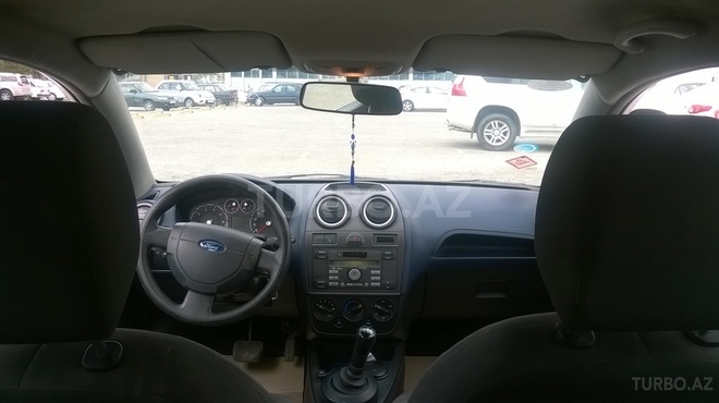 Ford Fiesta 2006, 148,000 km - 1.4 l - Bakı