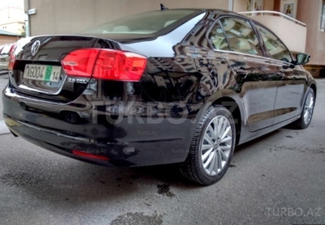 Volkswagen Jetta 2012, 60,000 km - 2.5 l - Bakı