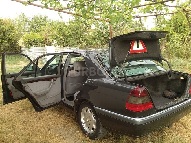 Mercedes C 180 1996, 340,100 km - 1.8 l - Bakı