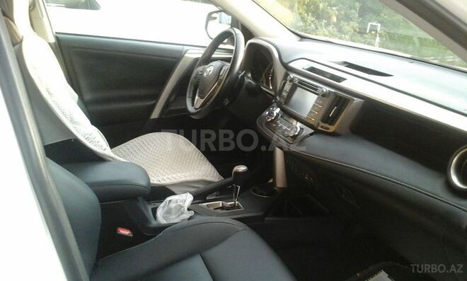 Toyota RAV4 2014, 37,100 km - 2.0 л - Bakı