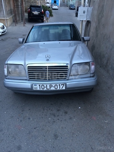 Mercedes C 220 1993, 100,000 km - 2.2 l - Bakı