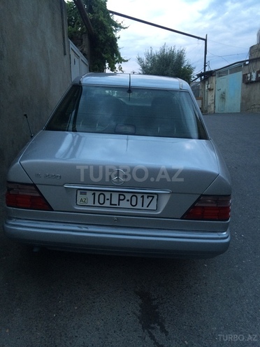 Mercedes C 220 1993, 100,000 km - 2.2 l - Bakı