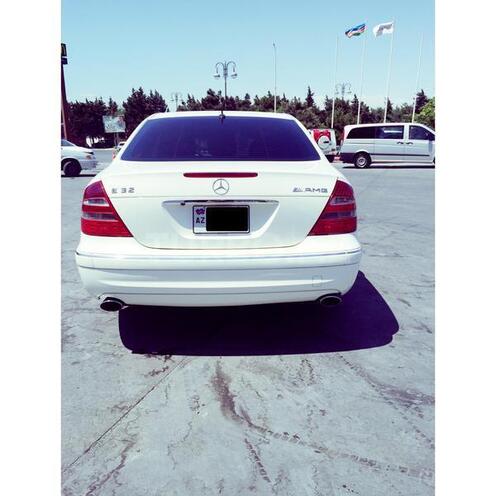 Mercedes E 320 2004, 162,347 km - 3.2 l - Bakı