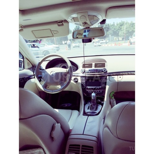 Mercedes E 320 2004, 162,347 km - 3.2 l - Bakı