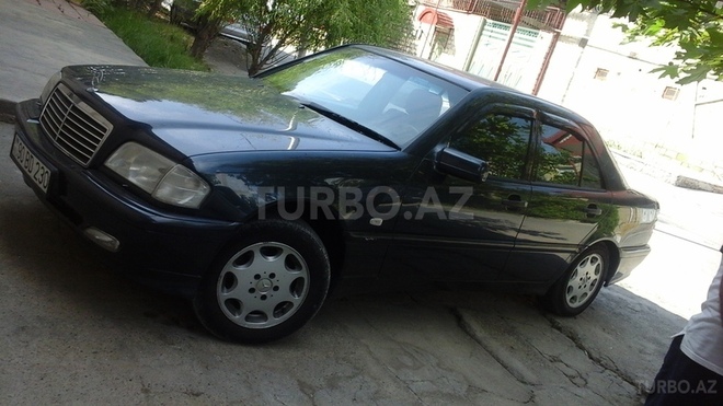 Mercedes C 230 1998, 280,000 km - 2.3 l - Bakı