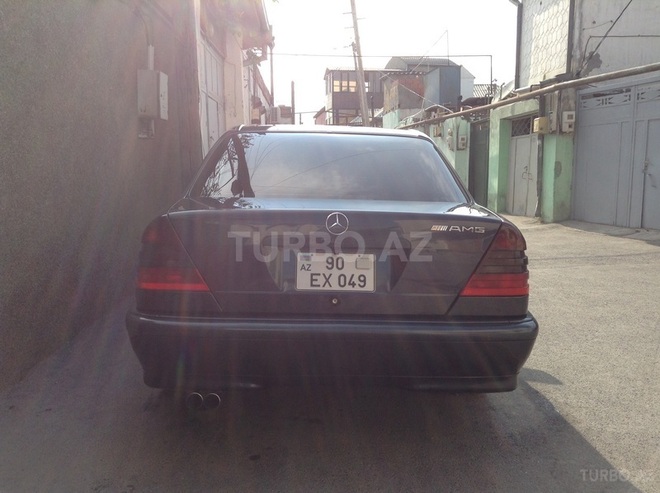 Mercedes C 200 1998, 238,000 km - 2.0 l - Bakı