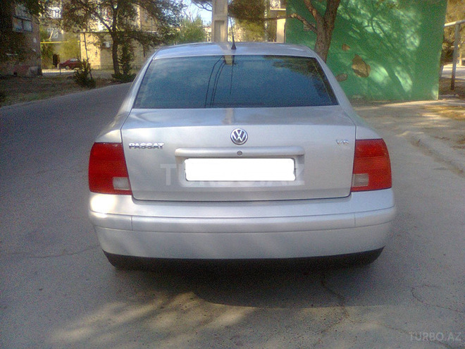Volkswagen Passat 1998, 150,000 km - 1.8 l - Bakı