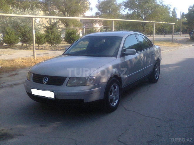 Volkswagen Passat 1998, 150,000 km - 1.8 l - Bakı