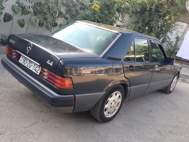 Mercedes 190 1992, 160,000 km - 2.0 l - Bakı