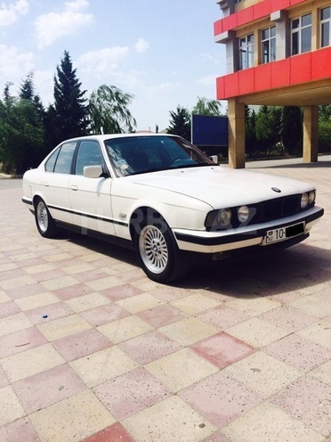 BMW 520 1995, 190,500 km - 2.0 l - Bakı