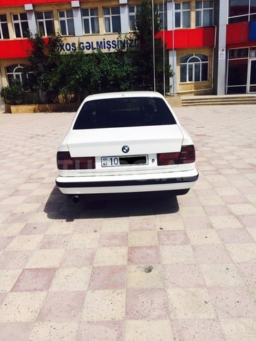 BMW 520 1995, 190,500 km - 2.0 l - Bakı