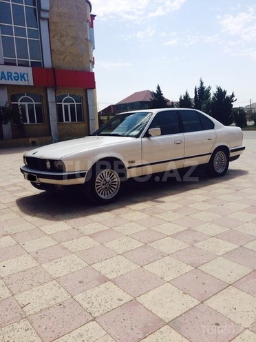 BMW 520 1995, 190,500 km - 2.0 l - Bakı