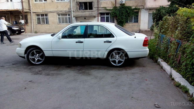 Mercedes C 180 1995, 510,000 km - 1.8 l - Bakı